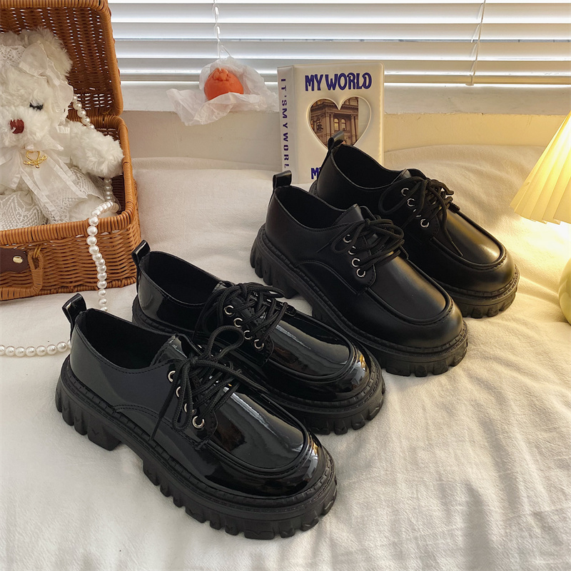 Damskie sznurowane buty Oxford – Gear Up Crossfit recenzja i cena